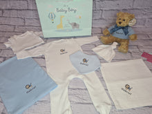 Load image into Gallery viewer, Duluxe Personalised New Baby Hamper &#39;Lion&#39;