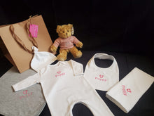 Load image into Gallery viewer, Duluxe Personalised New Baby Hamper